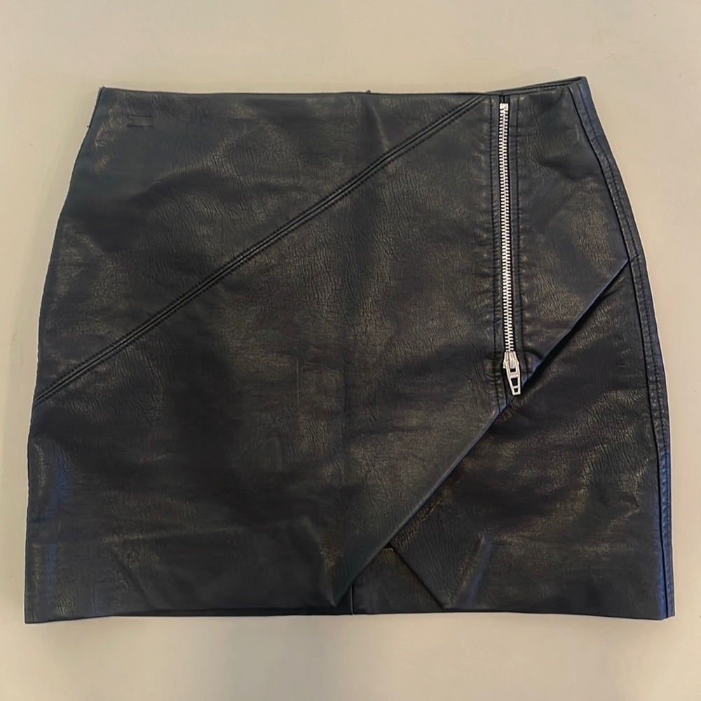 Blank NYC faux leather skirt